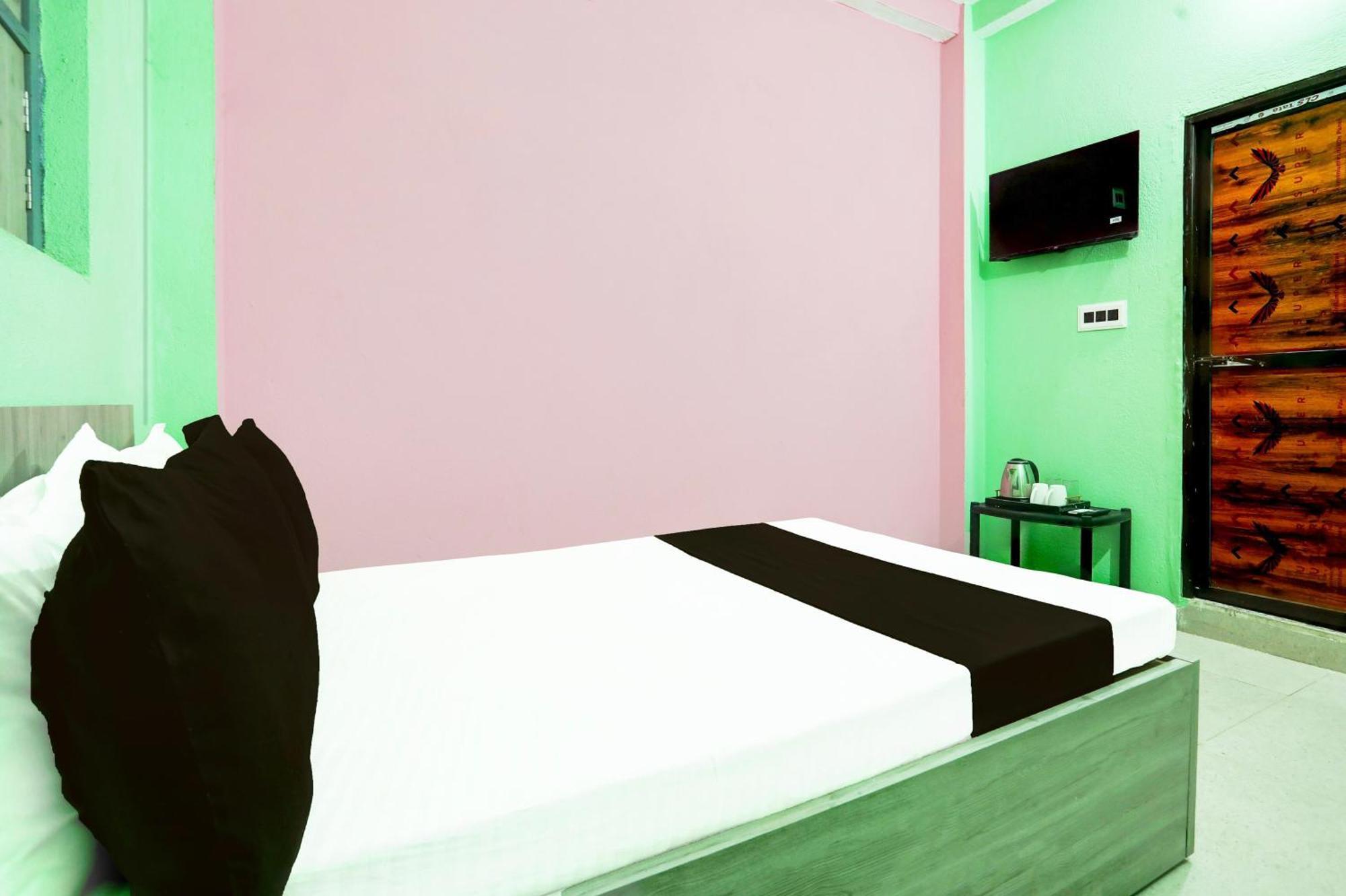 Hotel O Mochu Vatika Marriage Hall & Guest House Patna  Esterno foto